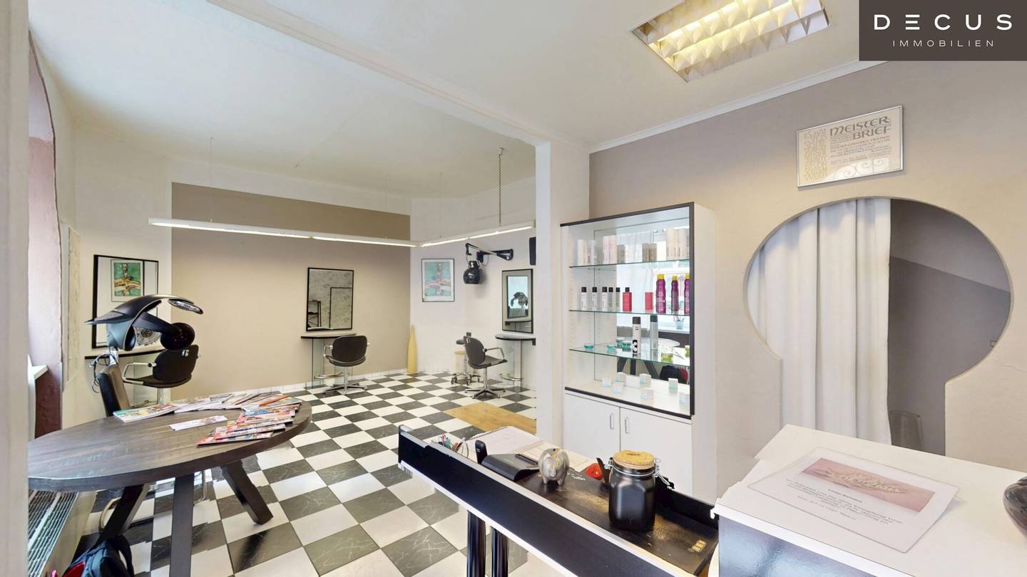 RENTED HAIRDRESSER SALON | TOP LOCATION | CAN BE TAKEN OVER VACANT