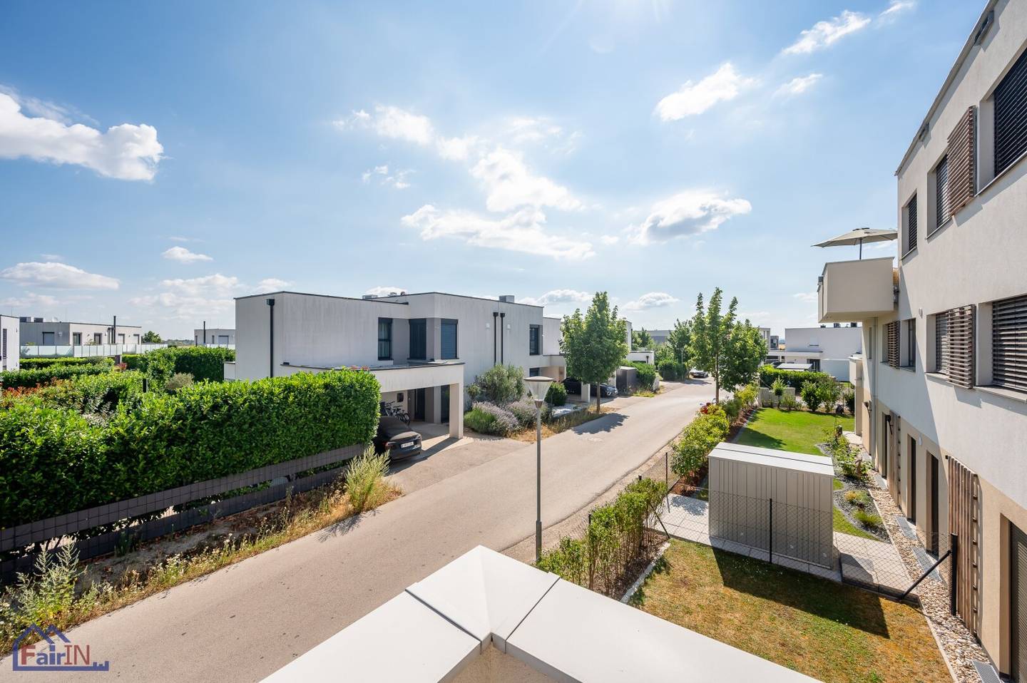 Exklusive 4-Zimmer-Wohnung mit Dachpool, Terrasse und zwei Stellplätzen in Oberwaltersdorf