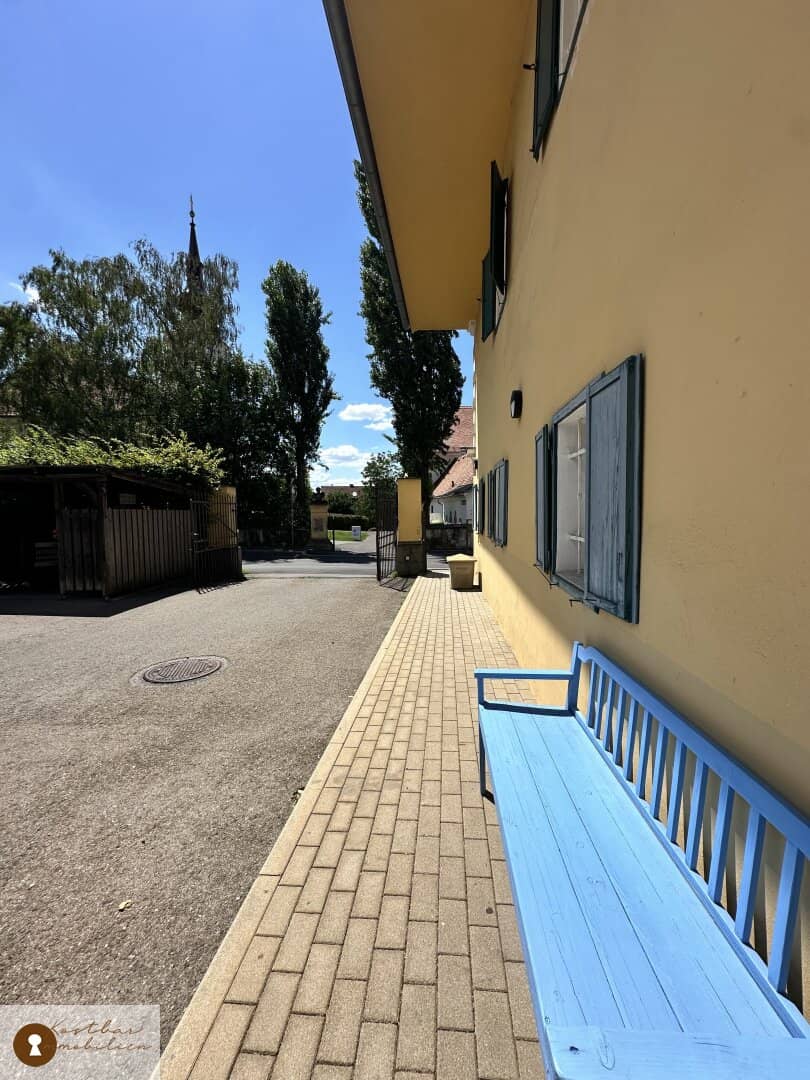 Charming two-room old building apartment with historic flair and modern comfort in the heart of St. Peter with parking for rent