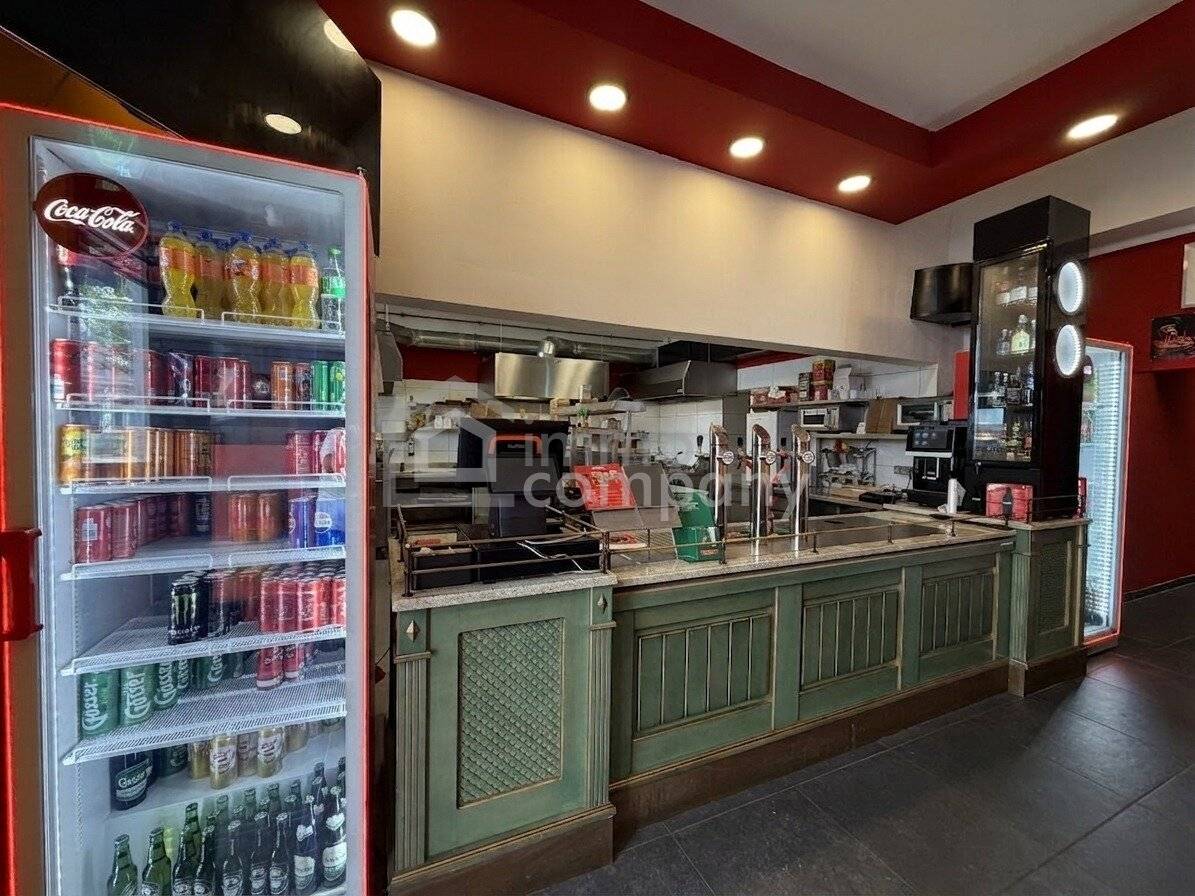 RESTAURANT PREMISES IN FRONT OF K.J. SQUARE - LOW LEASE
