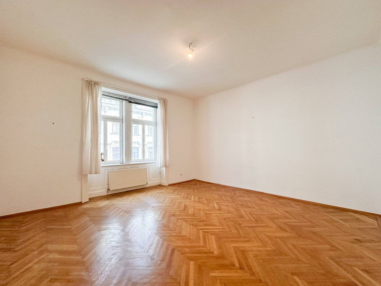 ***3-Zimmer-Altbauwohnung in Toplage des 3.Gemeindebezirks mit viel Potential***