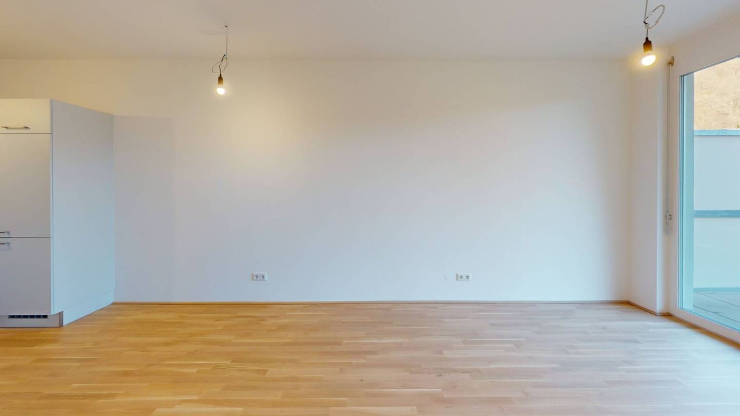 Anlegerwohnung with private garden and terrace in modern new build