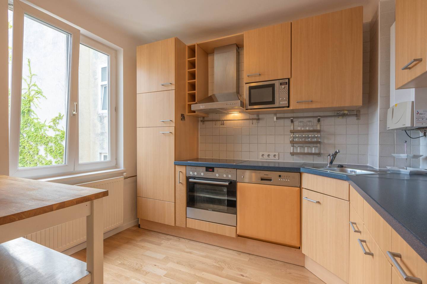 Dachgeschosswohnung mit sonniger Terrasse nahe Belvedere