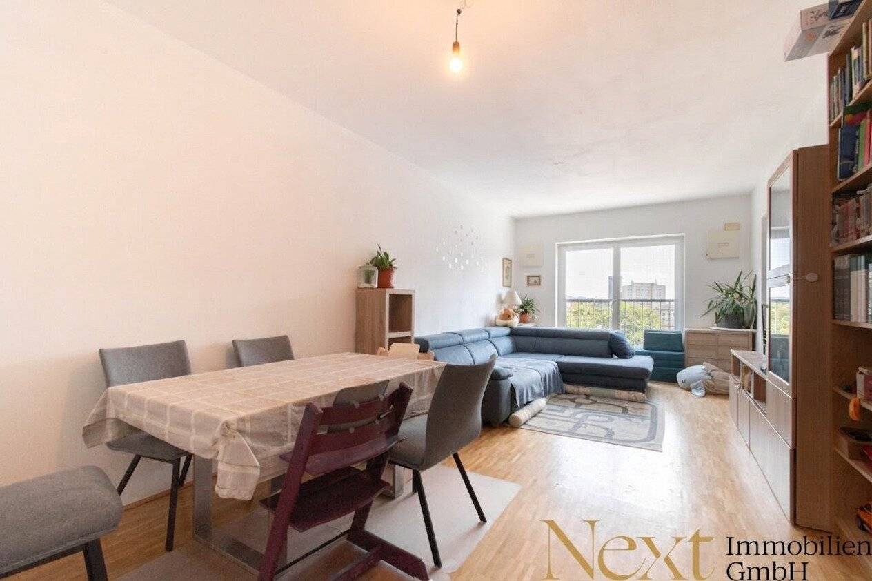 Spacious 3.5-room apartment with two generous outdoor spaces in Linz/Urfahr for rent