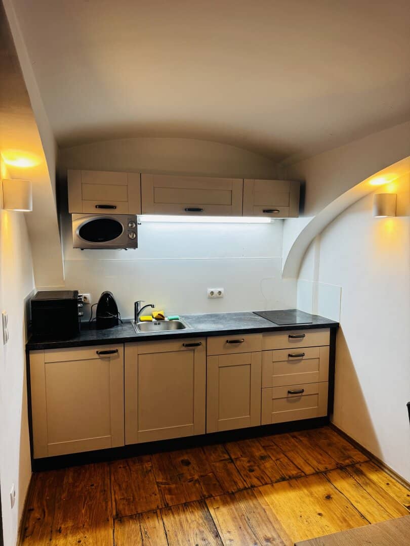 Fully furnished business apartment near Stephansplatz also for short-term rent from 2 months All-in flat rent