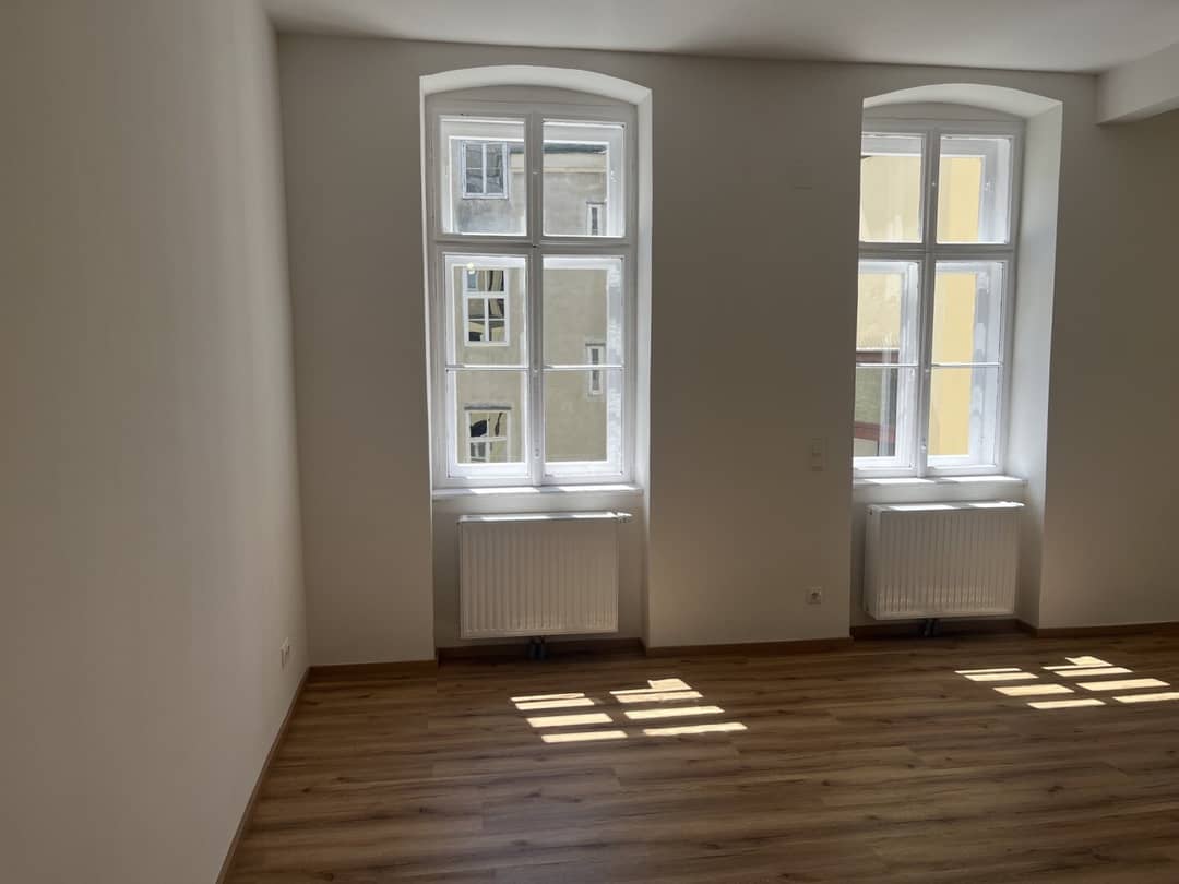 Rotenlöwengasse - 3 Zimmer Altbau, unbefristet