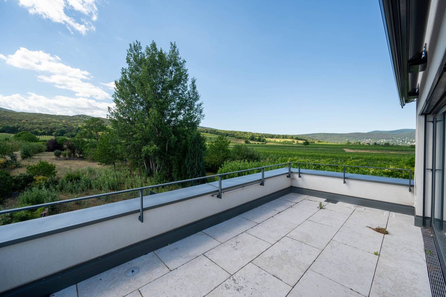 Modern Villa in Sooß/Baden near Vienna