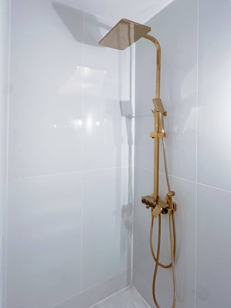 Wohnen in 1190 Wien – Stilvolle Altbauwohnung mit Lift