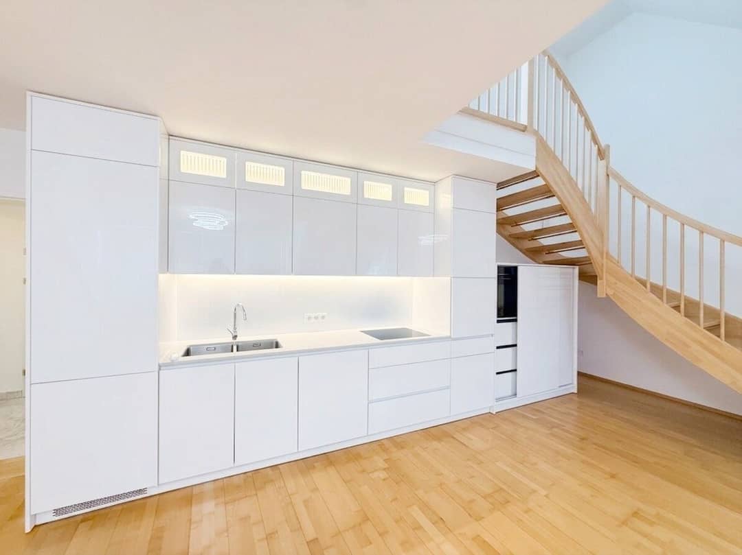 Exklusive Maisonette-Wohnung mit Terrasse- Mollardgasse - Erstbezug nach Sanierung