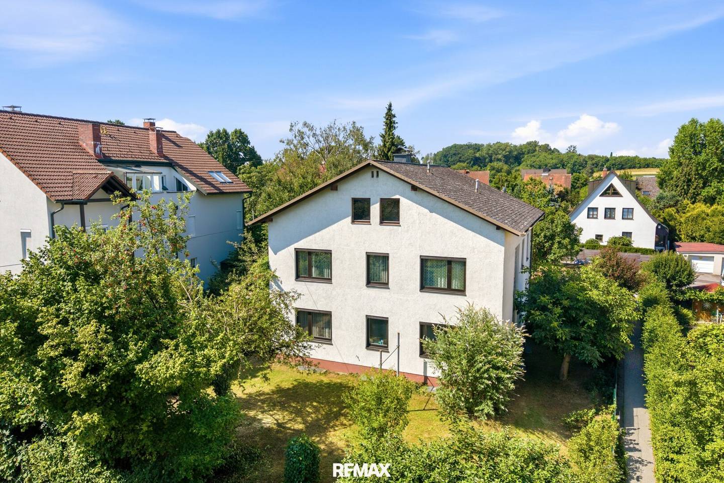 Großzügiges Einfamilienhaus in Bestlage am Froschberg – Viel Platz für Ihre Wohnträume