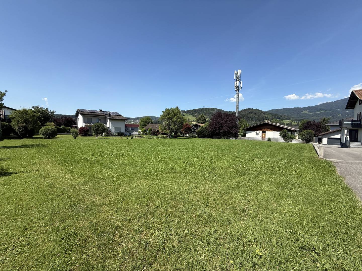 Sonniges Baugrundstück in ruhiger zentraler Lage Wohnung