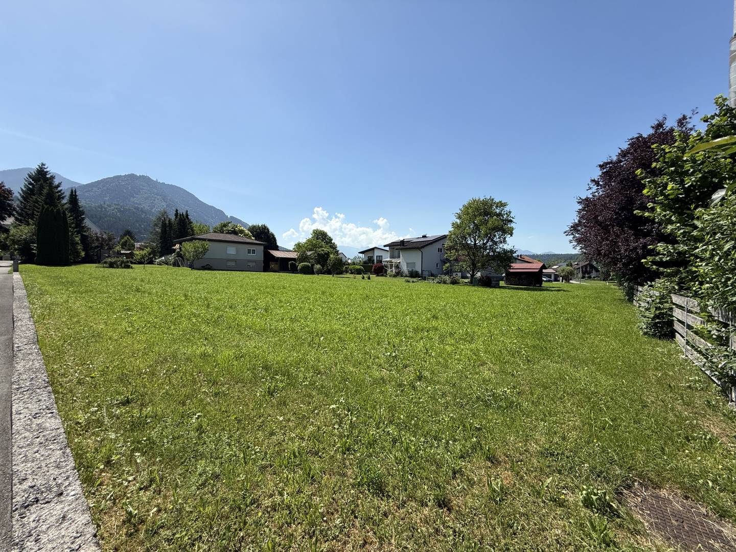 Sonniges Baugrundstück in ruhiger zentraler Lage Wohnung