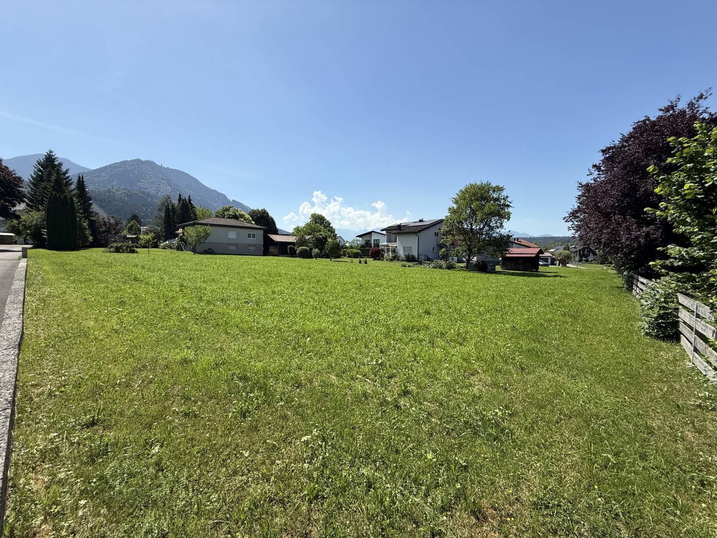 Sonniges Baugrundstück in ruhiger zentraler Lage Wohnung