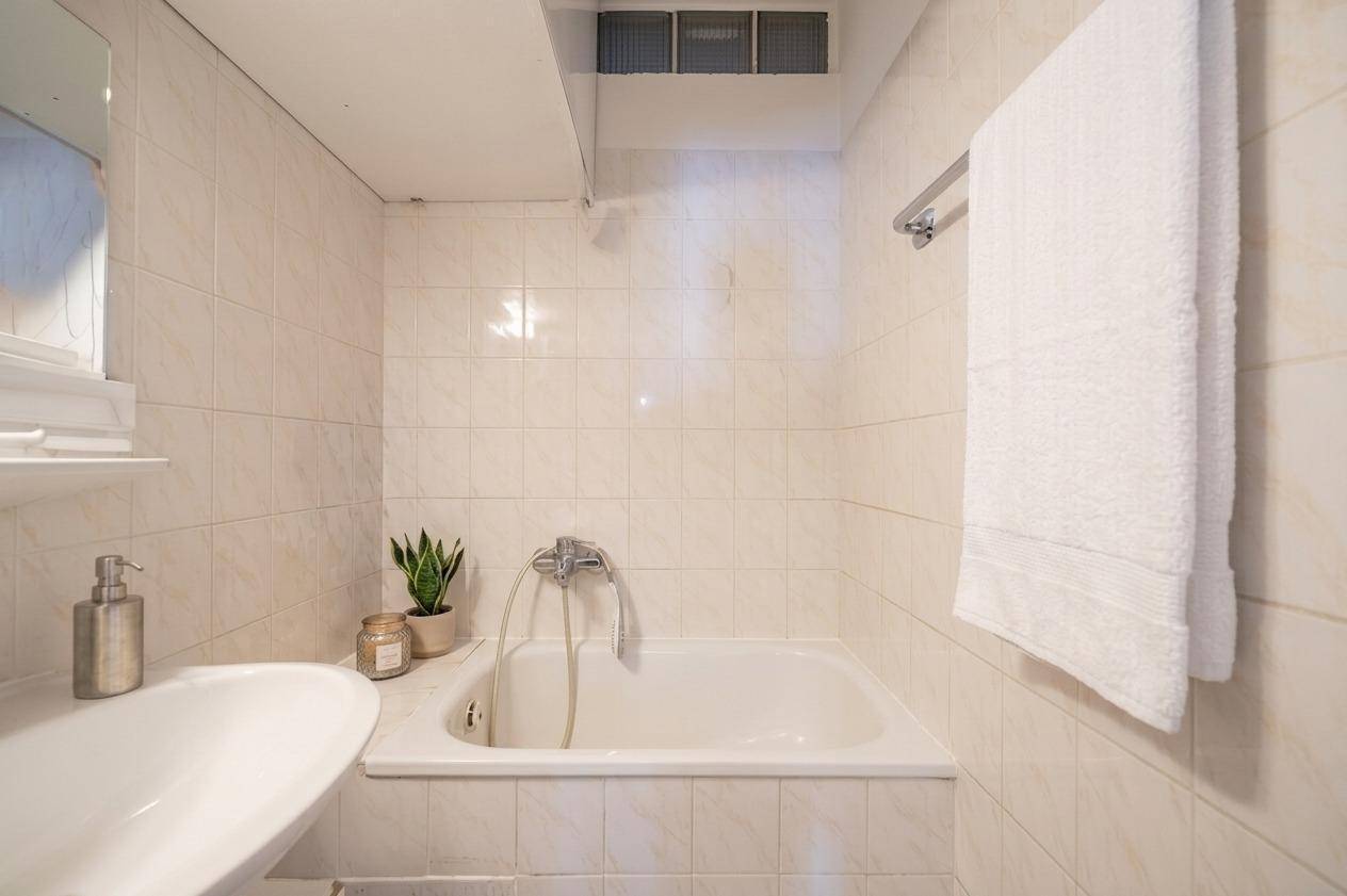 Lichtdurchflutete Wohnung mit Loggia nahe Altstadt
