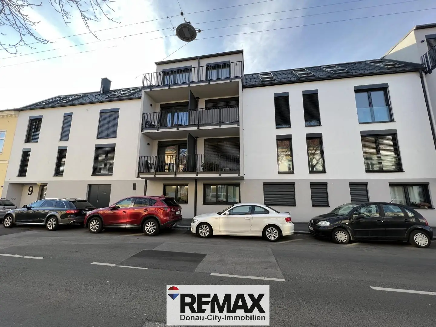 Modern apartment with private roof terrace near Wienerberg