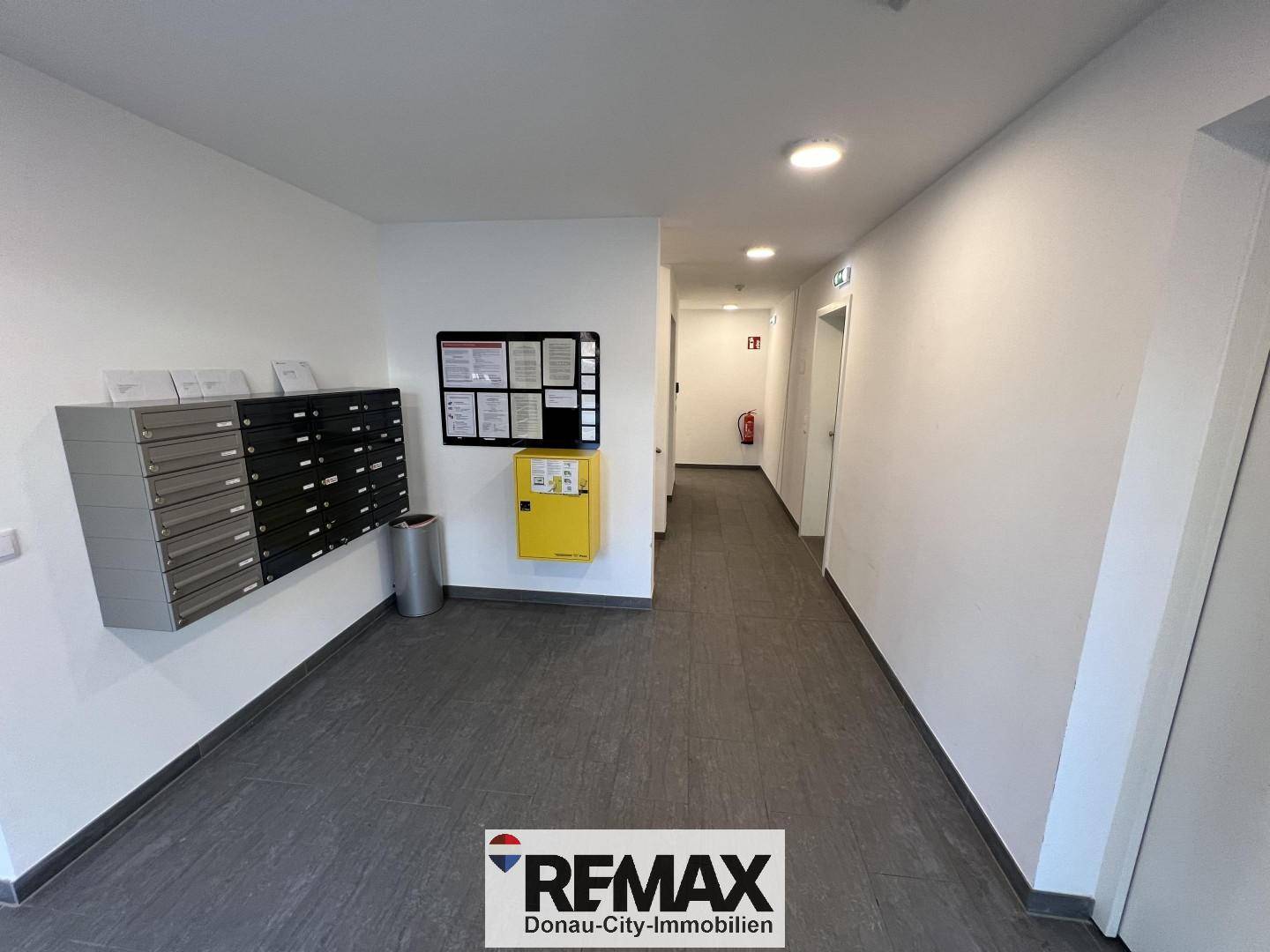 Modern apartment with private roof terrace near Wienerberg