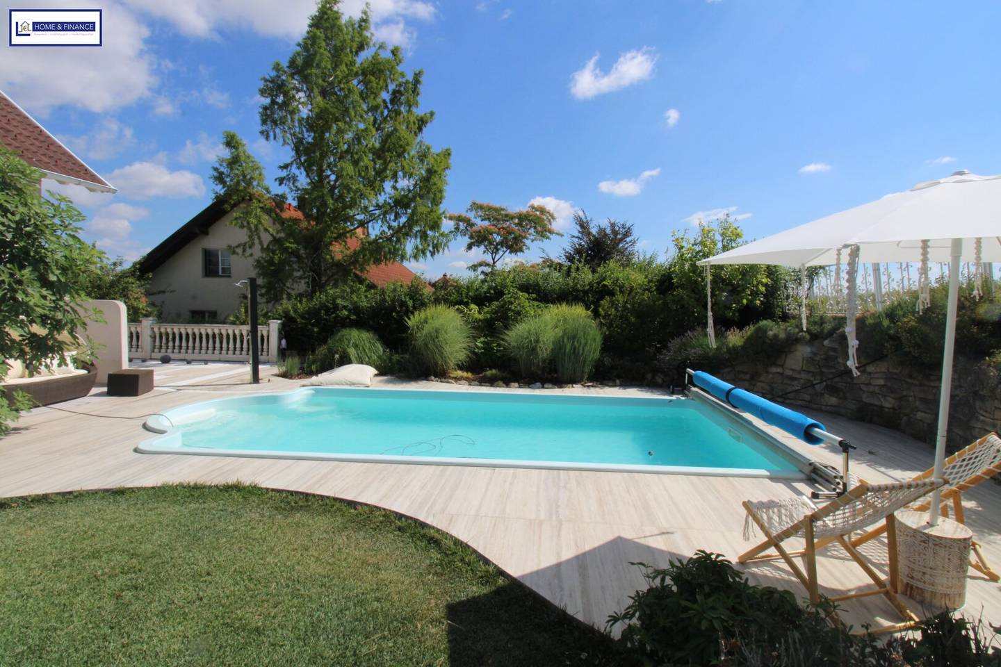 Pool, Sonne, Ruhe, Privatsphäre - Wohnen wie im exquisiten Urlaub!
