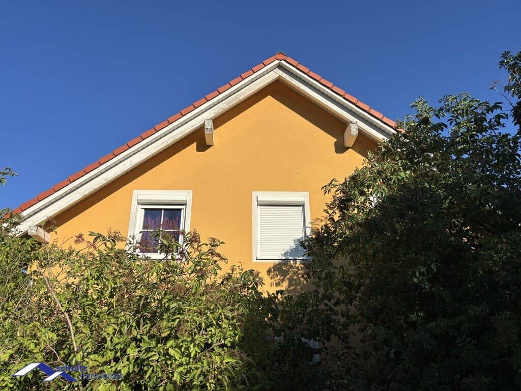 SCHULTZ IMMOBILIEN - Single-family house in idyllic green location of Gumpoldskirchen
