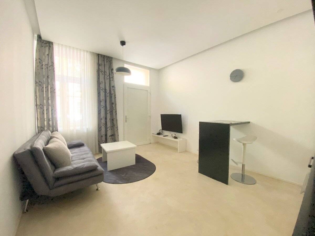 TOP INVESTMENT! 2 LIKE-NEW APARTMENTS in a double pack