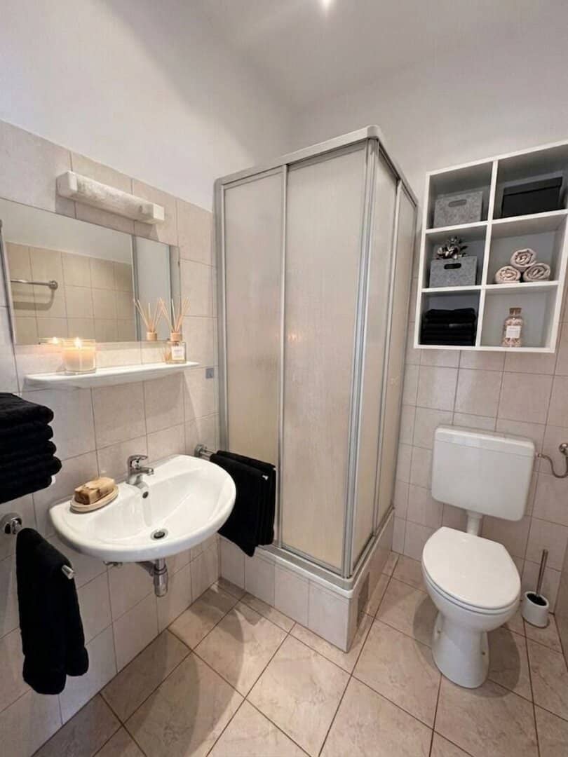 Apartment package - 2 units - Your place in Ottakring: Urban, modern &amp; affordable! Living and working possible.