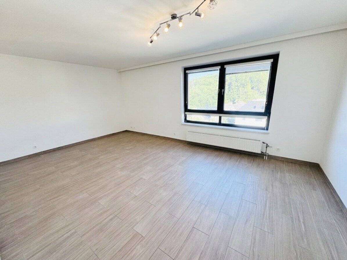 Moderne 2-Zimmer-Wohnung mit Blick auf den Wienerwald zu verkaufen
