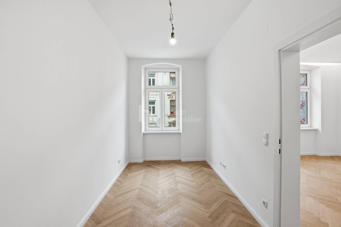 Kernsaniert: 3-Zimmer-Wohnung im 4. Liftstock in Währing