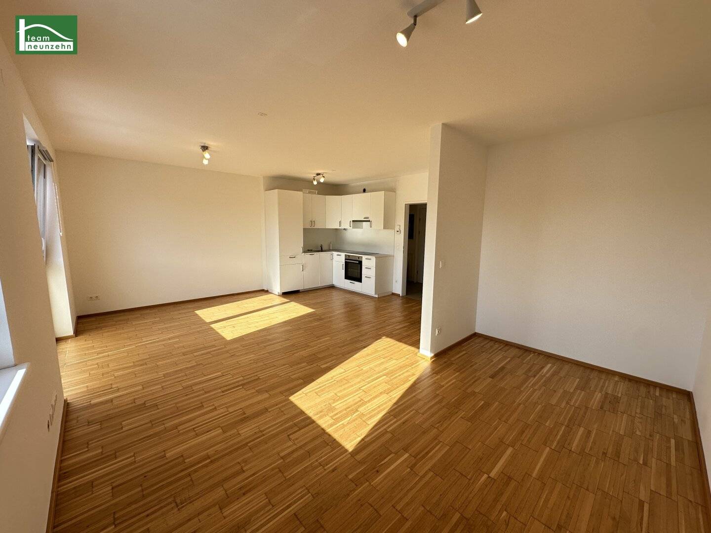 Spacious 1-room apartment in the centre of Himberg yet quiet Available from August