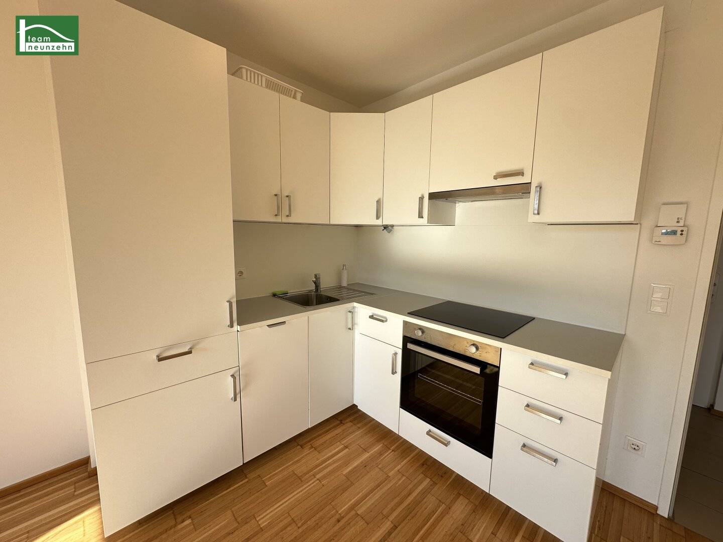 Spacious 1-room apartment in the centre of Himberg yet quiet Available from August