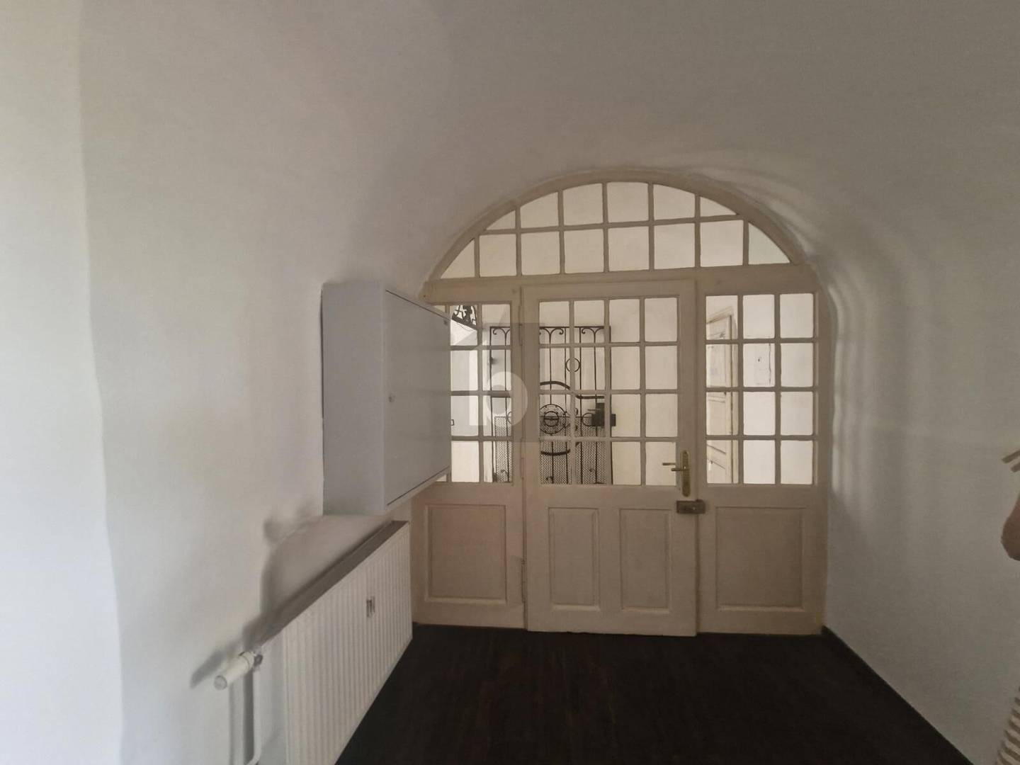 Denkmalgeschützte Altbauwohnung mit Murblick nahe Schlossberg