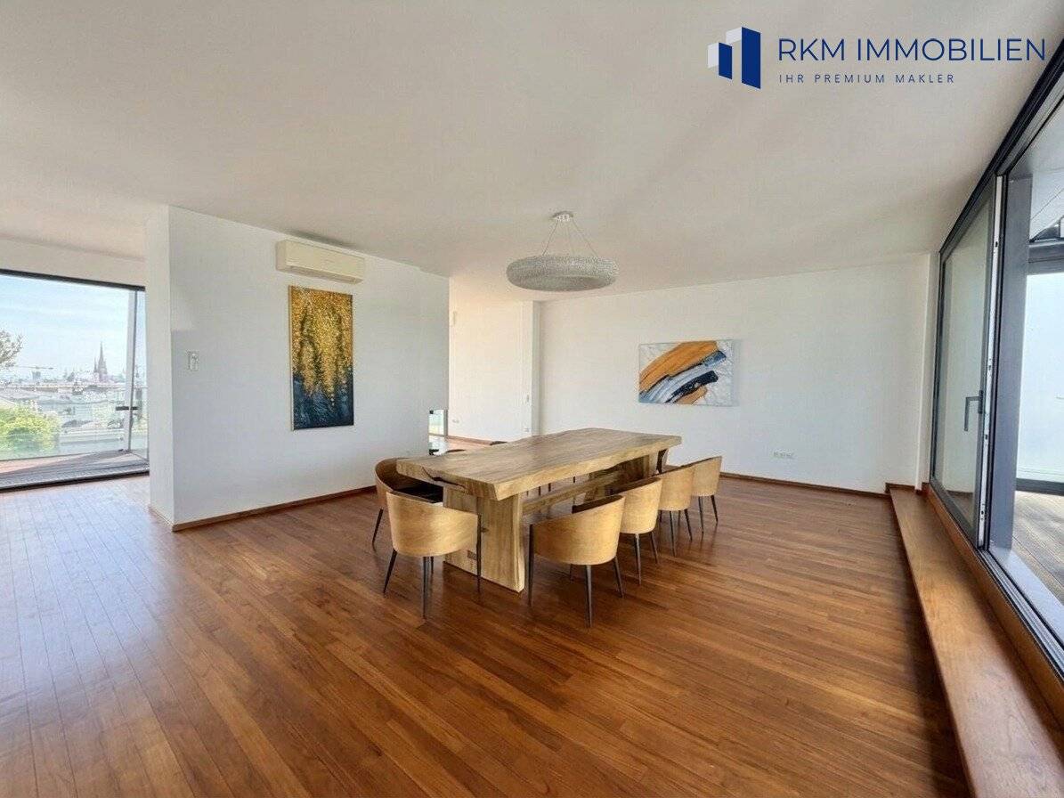 Luxurious top-floor penthouse 235m², 5 rooms, 5 terraces, first occupancy in 1080 Wien!