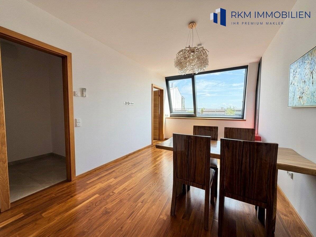 First-time occupancy attic 2-room apartment 62.5 m² with terrace and parking space, 1080 Wien