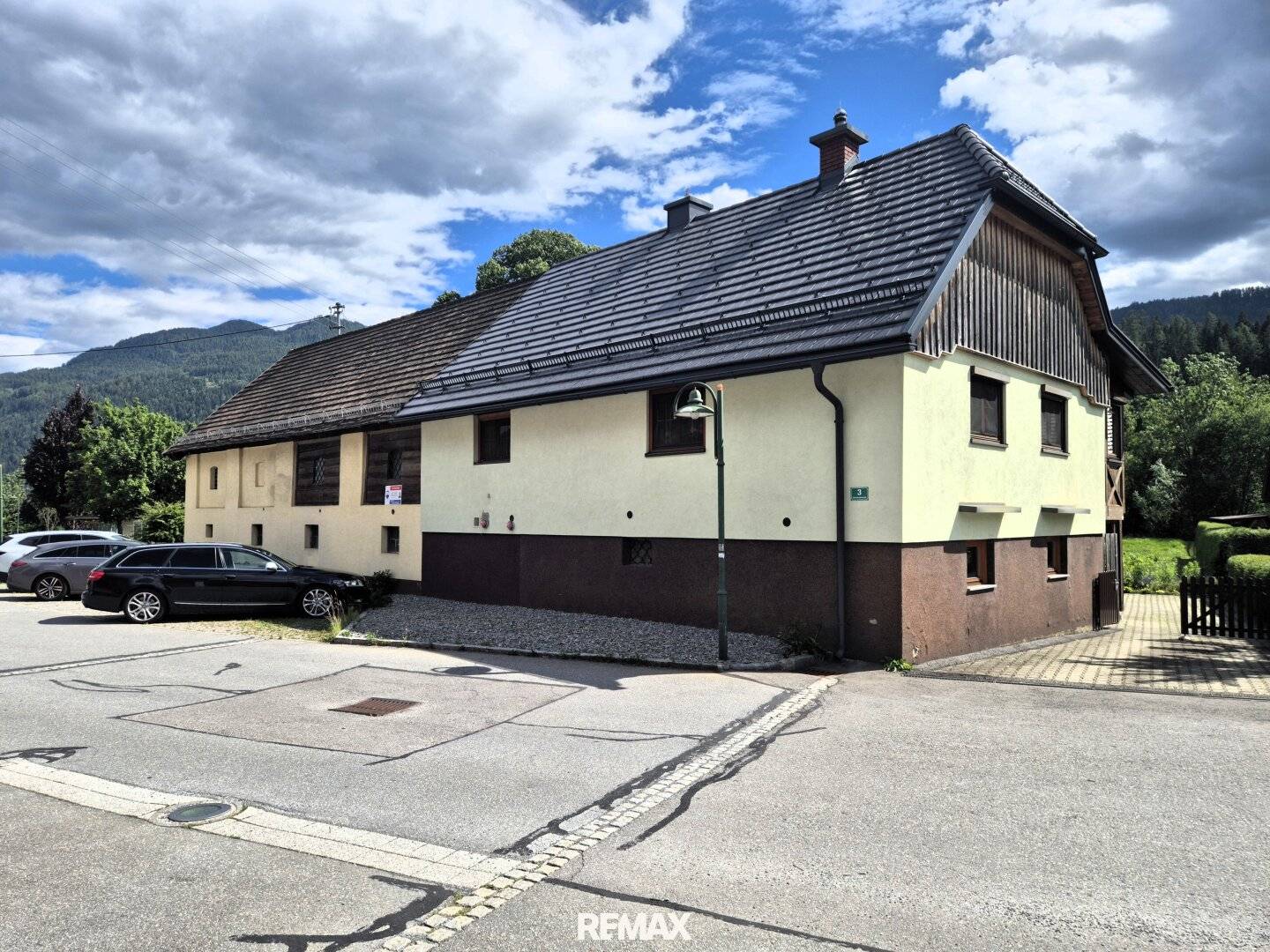 Einfamilienhaus mit angebautem Stallgebäude in Katsch an der Mur