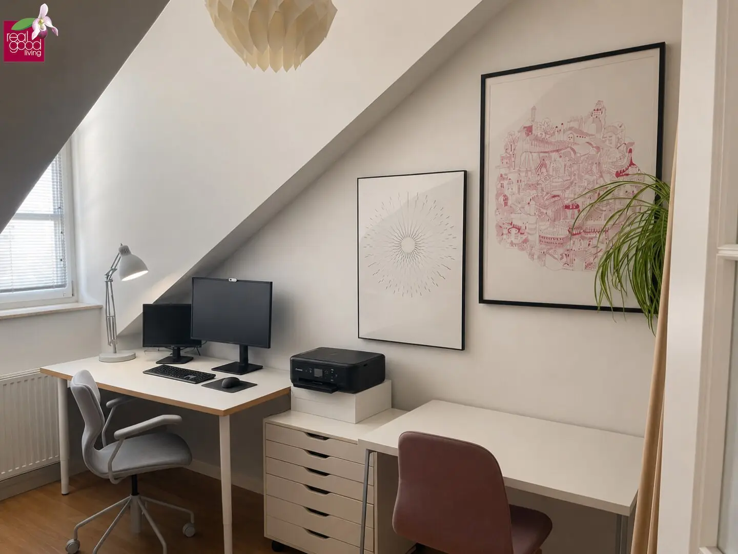 Roof terrace maisonette with panoramic view in prime location of the 9th district – near Lycée Français
