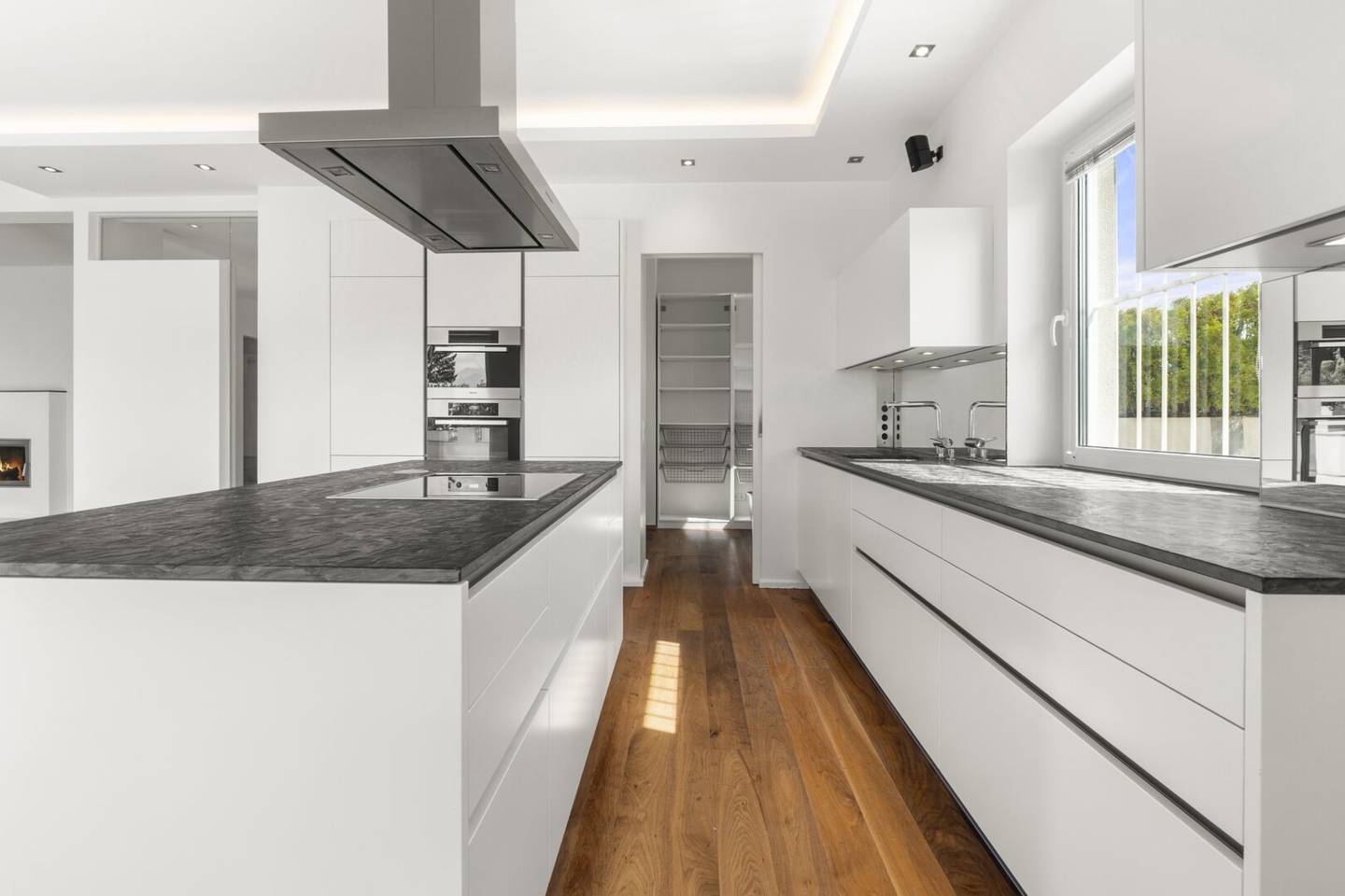 Ich bin kein Zuhause für jeden. Vielleicht aber genau für Sie - 130 m² Penthouse l Außensauna | 2 Carport-Stellplätze inklusive