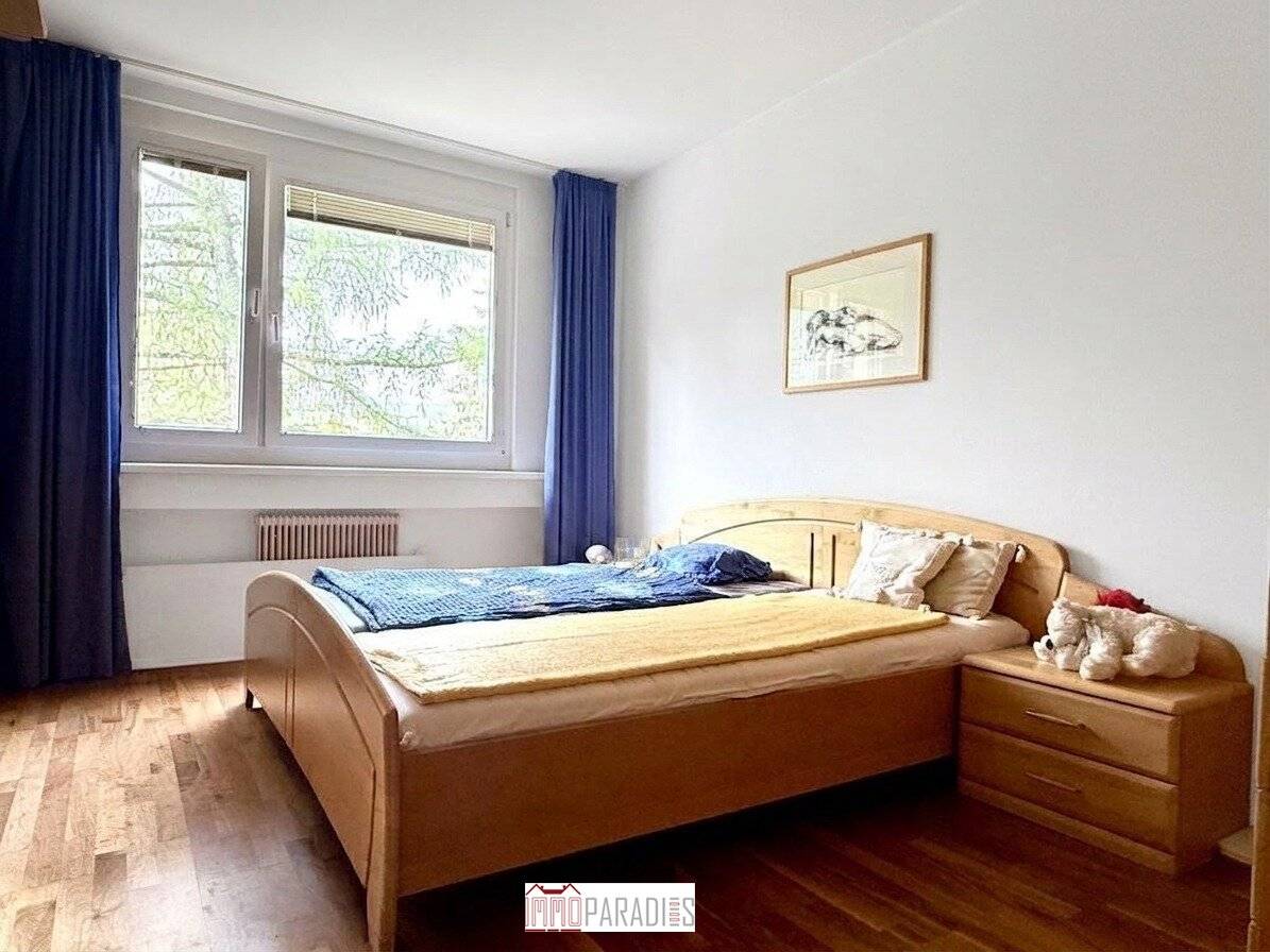 Gepflegte 3-Zimmer-Eigentumswohnung mit Südwest-Loggia und Tiefgaragenplatz in ruhiger Lage von Baden