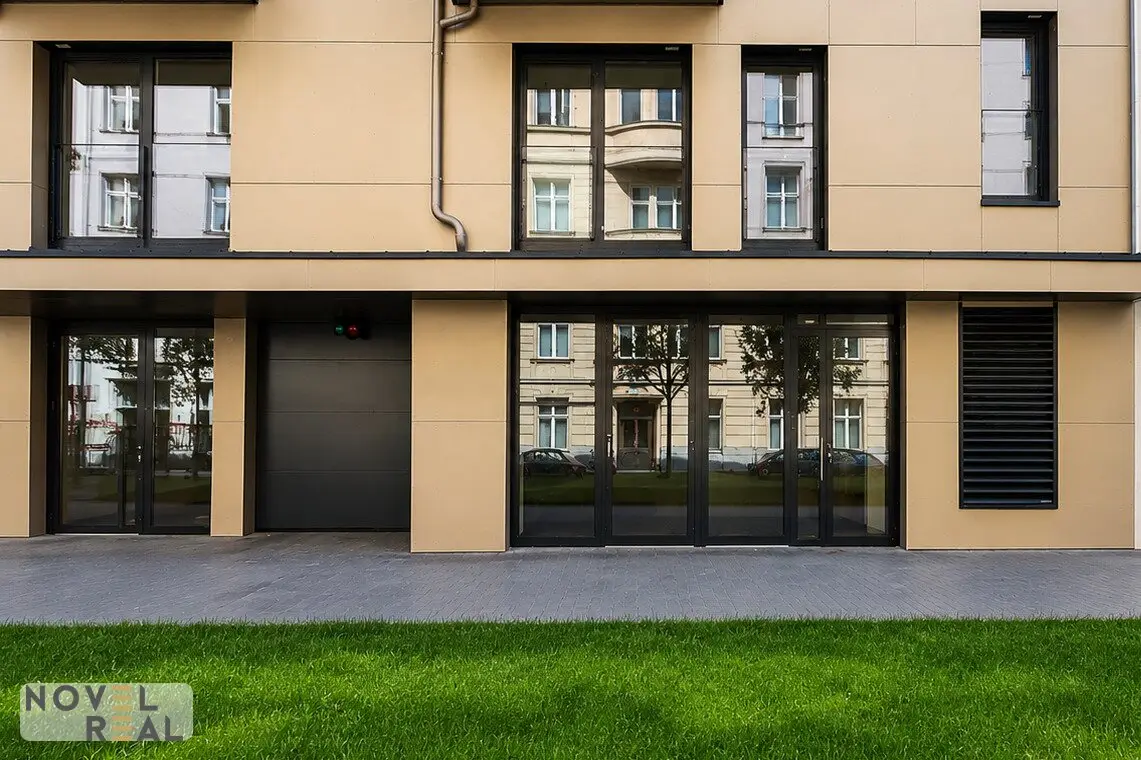 An Address with Radiance – Exclusive Commercial Premises in a Desirable Location of the 7th District