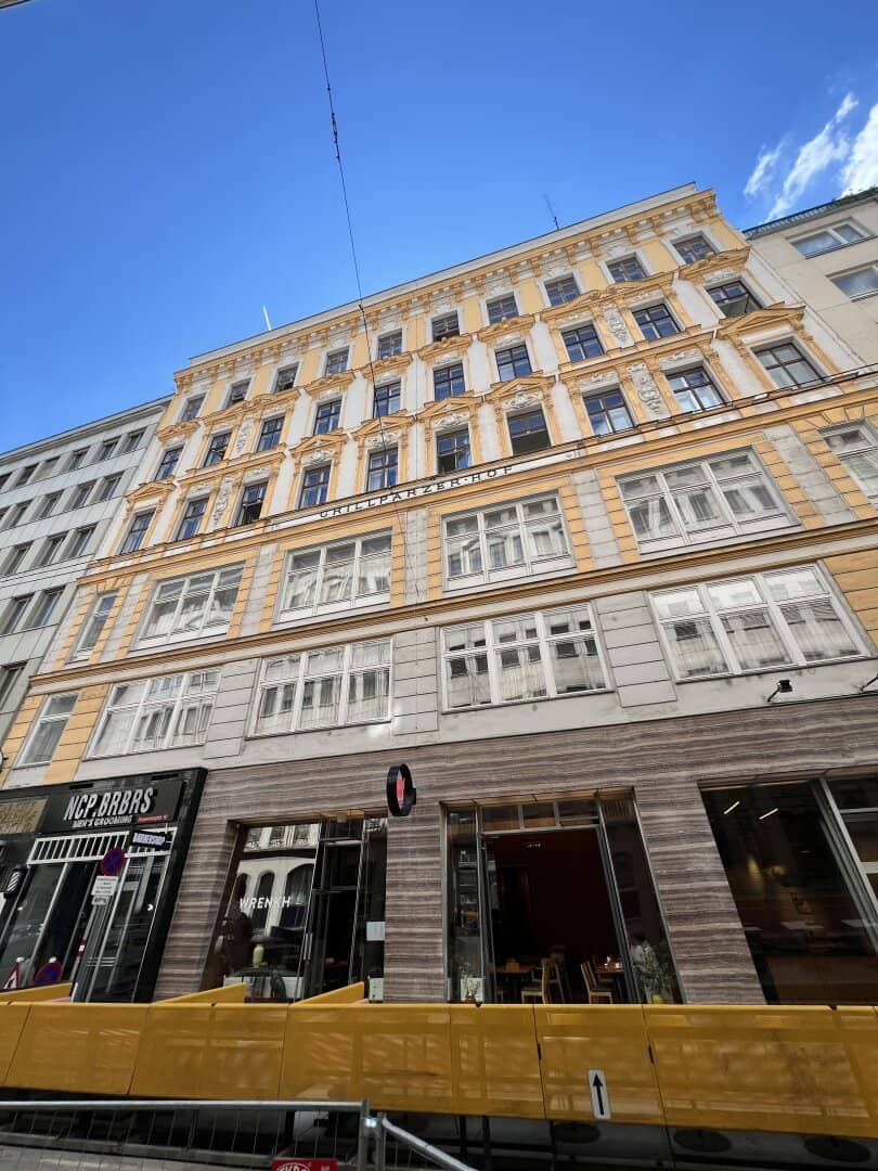 Office premises in prime location of the 1st district
