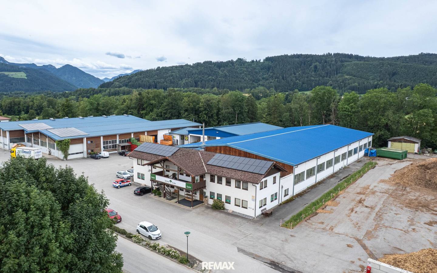 Your new business address – Office space with outdoor area