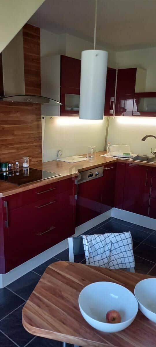Helle Dachgeschosswohnung mit sonniger Dachterrasse