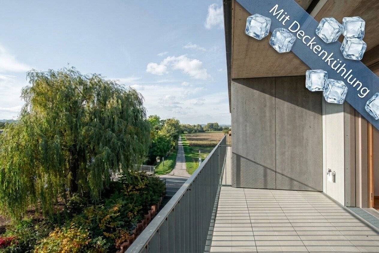 Exklusive Mietwohnung mit DECKENKÜHLUNG, 2 Balkonen und herrlichem Grünblick - Viel Platz für die ganze Familie.