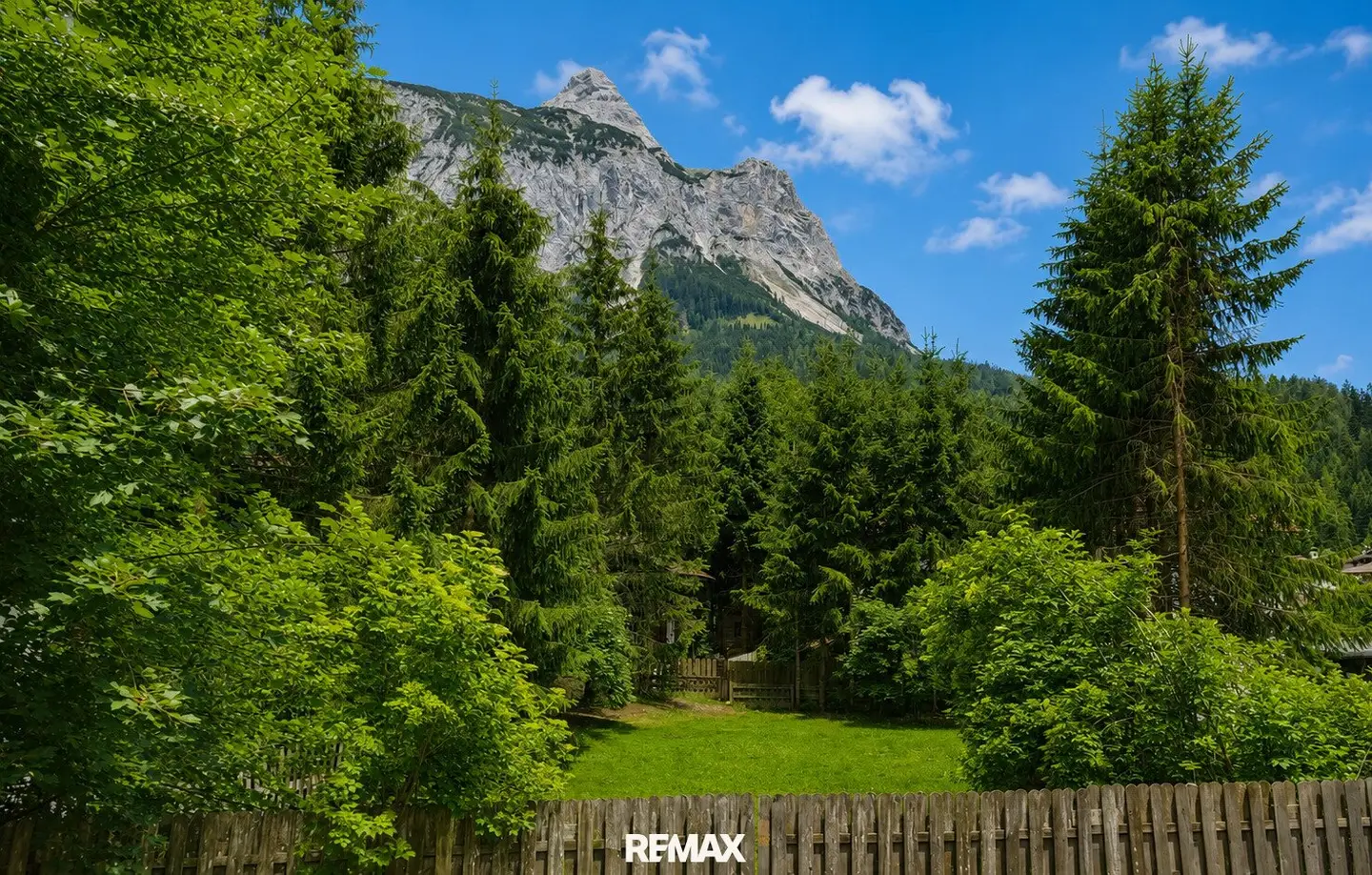 Here begins your new home - Building plot in Ehrwald!