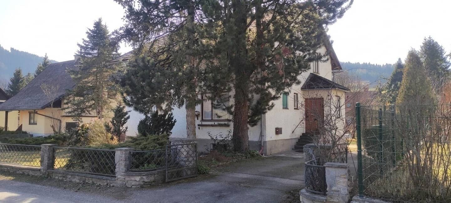 Nature gem! 4-room single-family house with garden, balcony &amp; garage in the Fölz in Thörl!