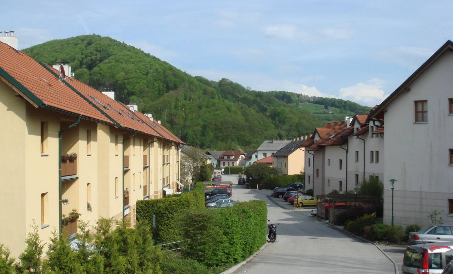Feel-good living – Charming 2-room apartment with loggia in Rotheau