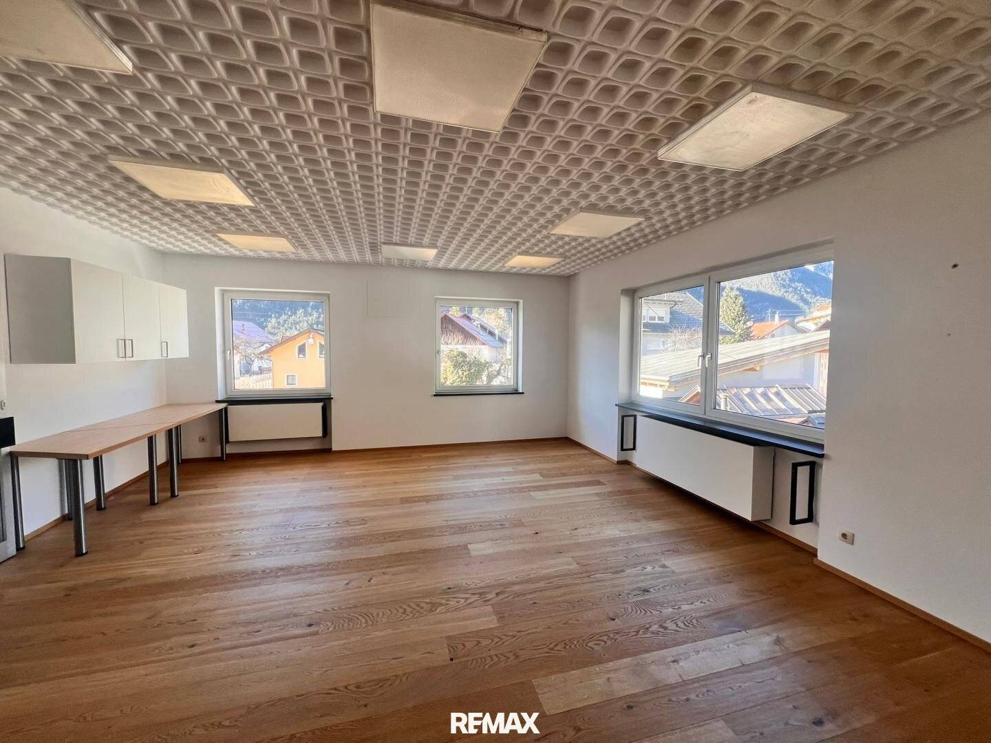 Attractive office space for rent