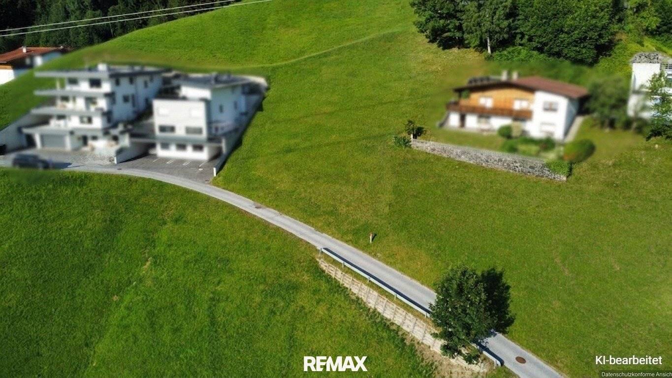 Unverbaubares Grundstück mit Raum für Wohnvisionen im Zillertal - „Naturnah. Weitblickend. Vielseitig “