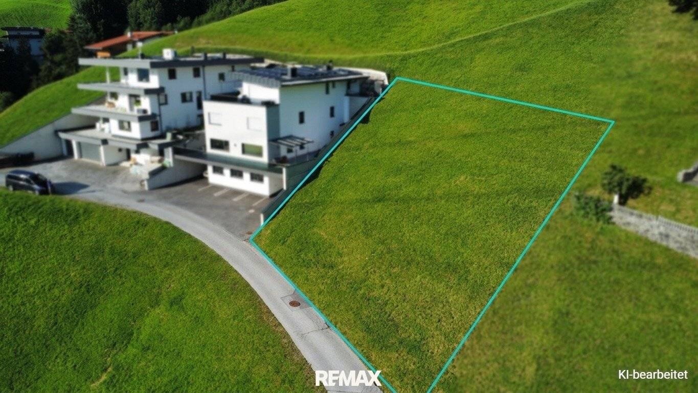 Unverbaubares Grundstück mit Raum für Wohnvisionen im Zillertal - „Naturnah. Weitblickend. Vielseitig “