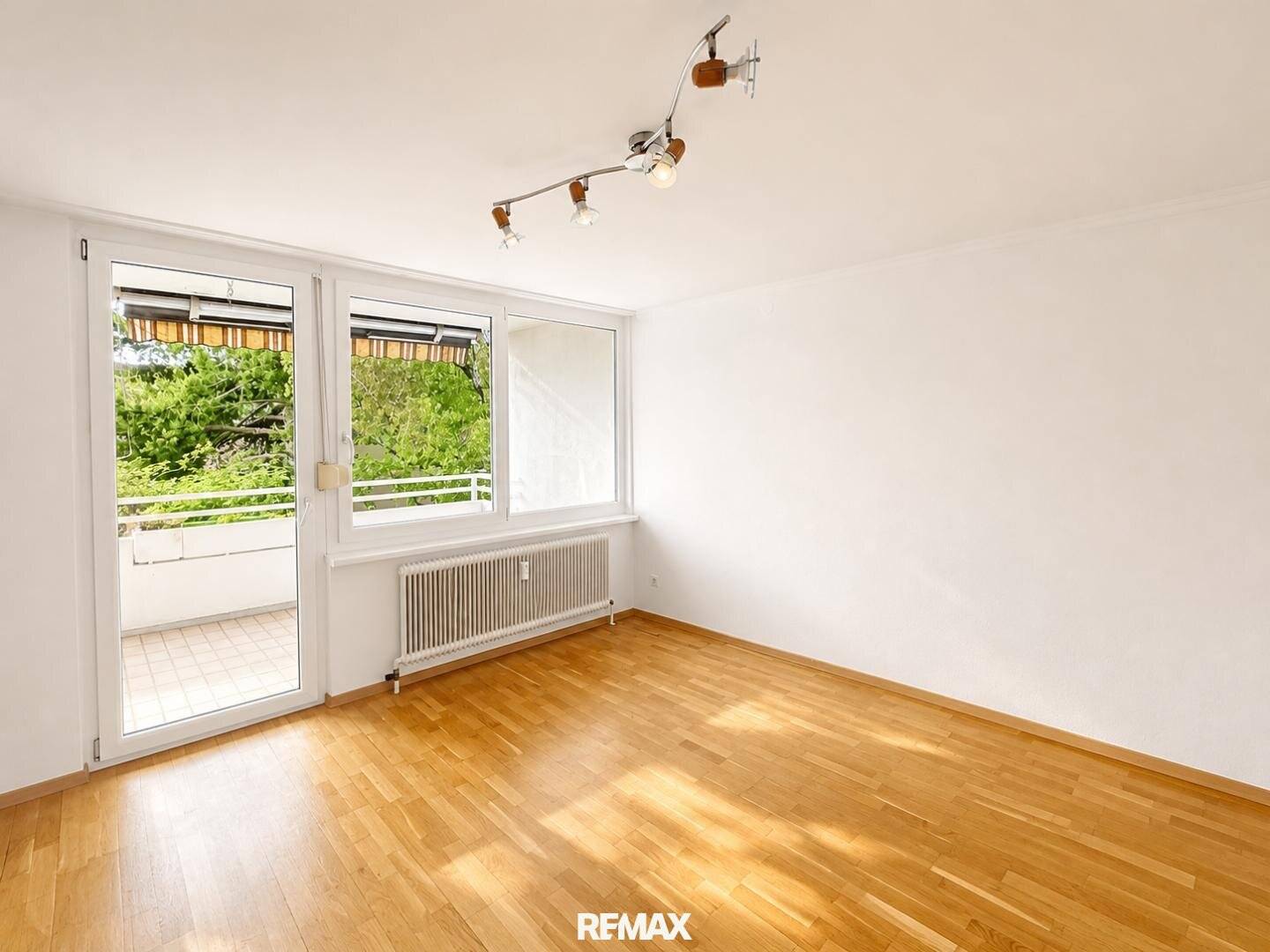 Ruhig gelegene 3-Zimmer-Wohnung mit Grünblick und Stellplatz – perfekt für Anleger &amp; Eigennutzer