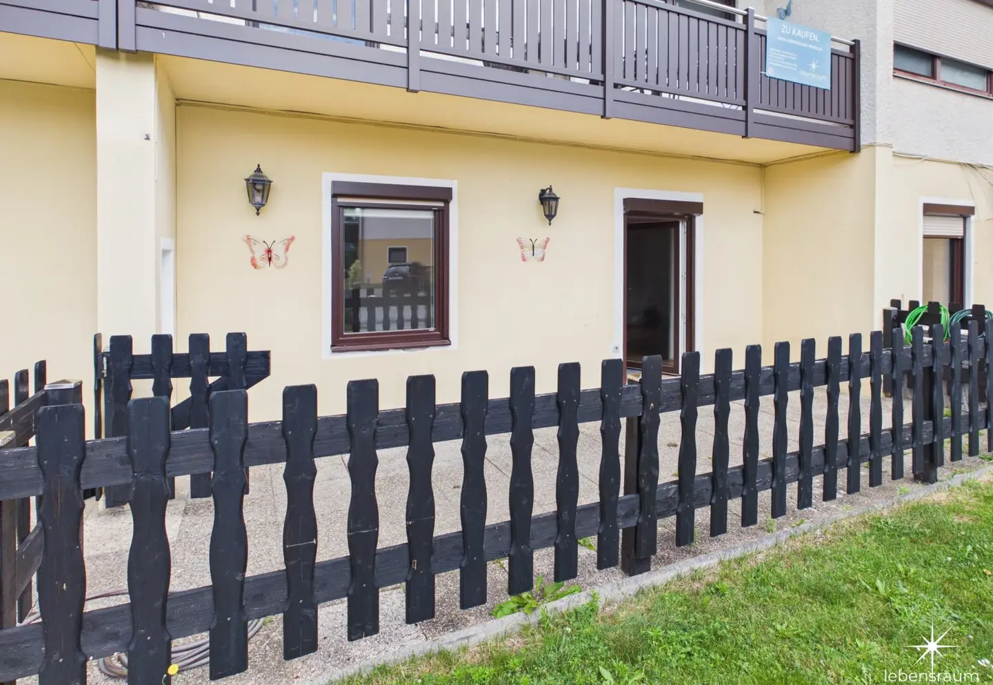 3-Zimmer Wohnung mit Gestaltungspotenzial in attraktiver Lage. Seeboden. Indoor Pool. Touristische Vermietung. Stellplätze.