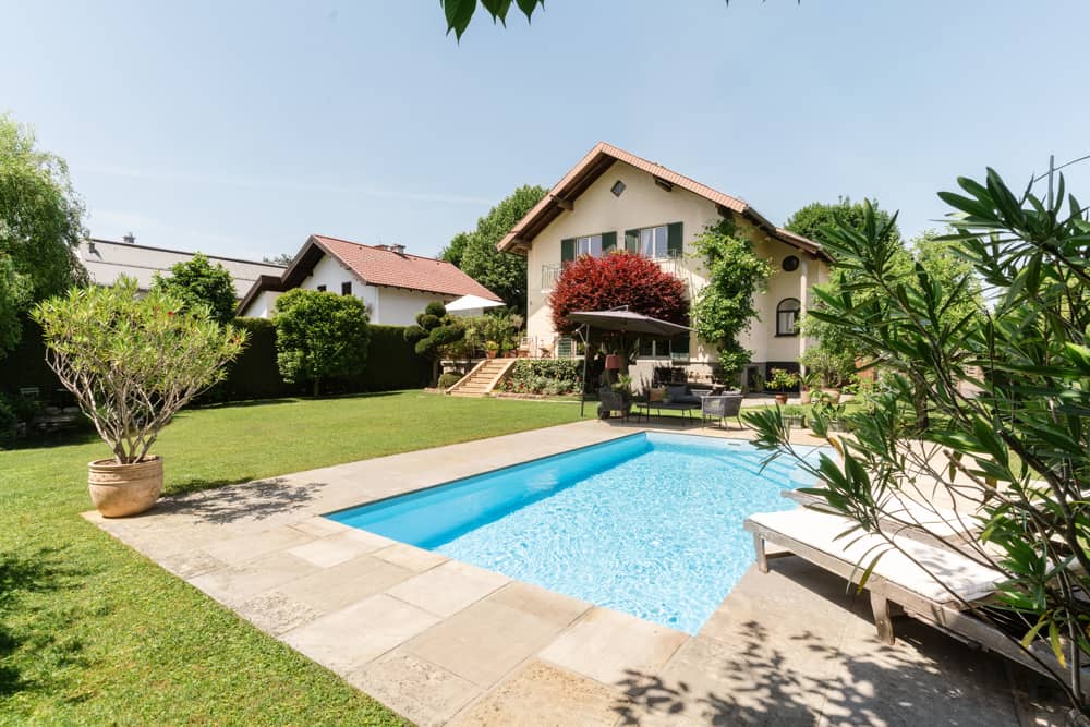 Modernized Wohnung with garden and pool
