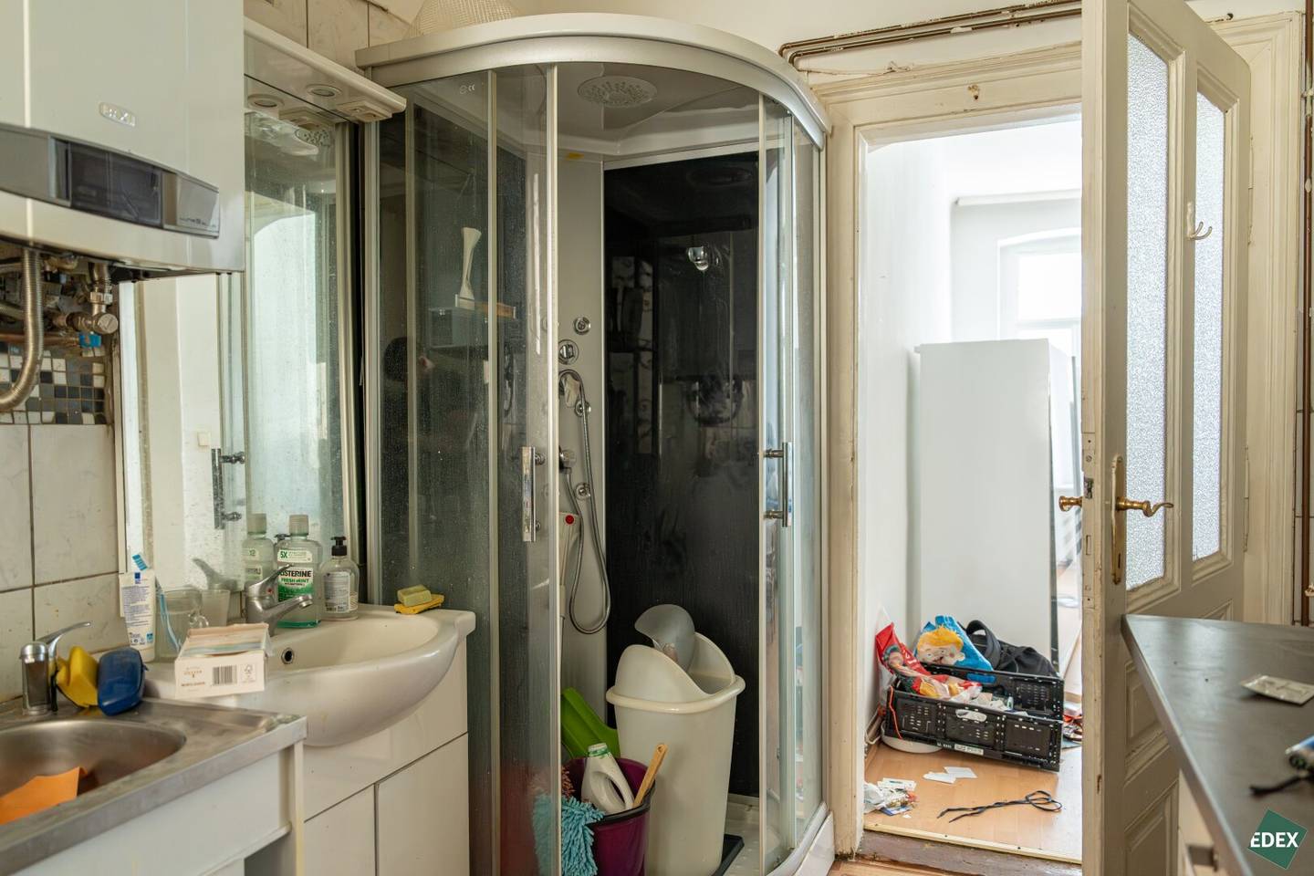 Sanierungsbedürftige 1 Zimmer - Altbauwohnung mit Entwicklungspotenzial – nahe Wiener Stadthalle
